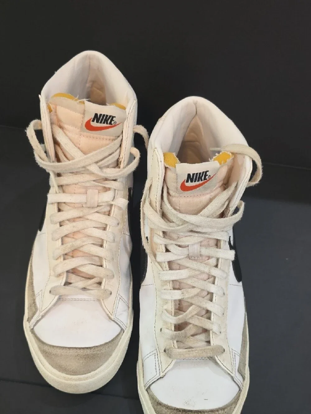Nike Blazer Men’s High-Top Sneakers White with Black Swoosh Size 10.5